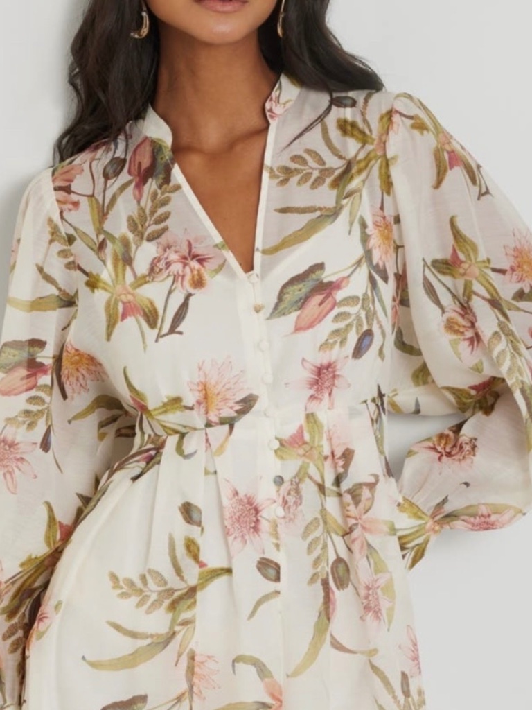 Chelsea28 Brand New With Tags Gorgeous Floral Dress - Size Large